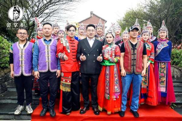 人民楷模——章奕亮