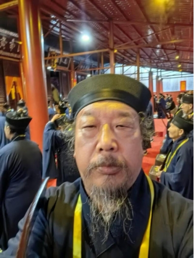 央媒头条 特别报道 易学泰斗——程新宏