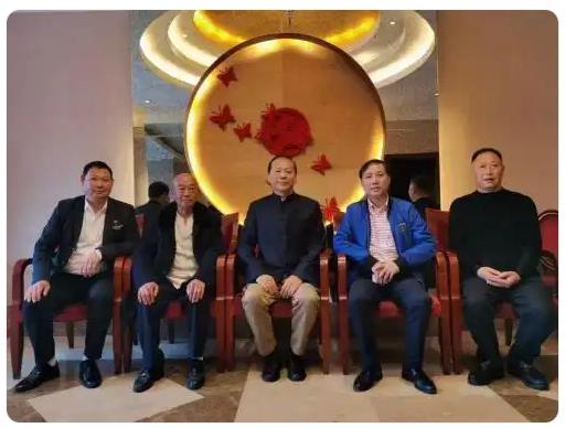 了真师唐时辉：四十载易海深耕，以风水智慧诠释天人合一之道