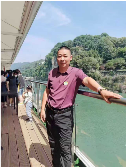 章远松：以易学为舟，渡传统文化之浩瀚
