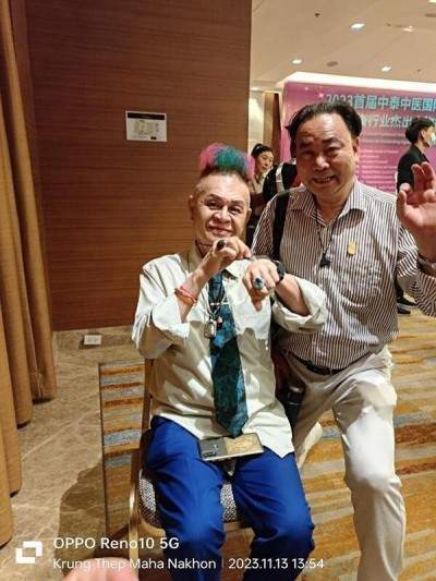 医者典范 精湛医术守护生命之光 ——陈德来