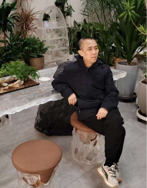 佛医融仁术 岐黄济众生  ——记国医名师、中医专家王庆东的济世之路